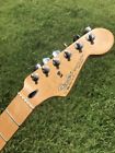 0689994548332 Fender Mim Strat Maple With Anniversary