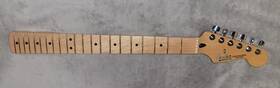Fender 0134602580 2005 Silver Label Stratocaster Mim Maple Neck Locking Tuners