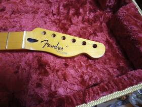 099-7332-921 Fender Player Plus Telecaster Neck 22 Medium Jumbo Frets Maple Rolled 12 Inch Radius