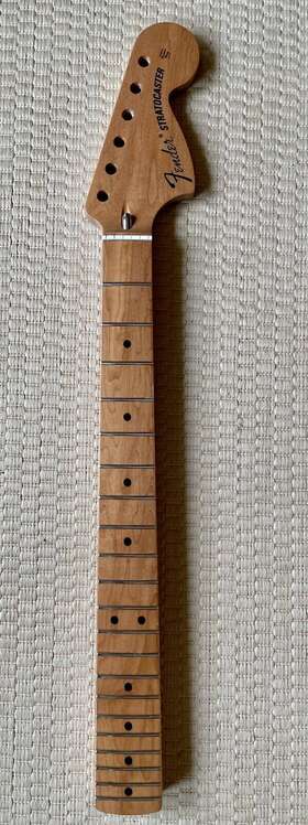 099-9742-920 Fender Strat Neck Roasted Maple Vintera Large 70s Headstock Stratocaster