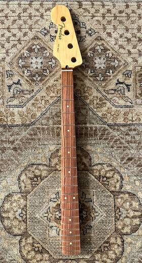 099-9923-921 Fender Player Series Left-handed Jazz Bass Neck 20 Medium Jumbo Frets 9.5