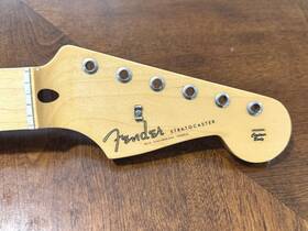 0991102921 Fender Classic Player 50s 56 57 Reissue Stratocaster Soft V Maple Neck