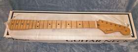 0999972921 Fender Road Worn 50s Stratocaster Neck 21 Frets Maple Soft V