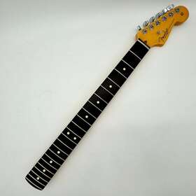 23111 Fender American Professional Ii Stratocaster Rosewood Neck Mint