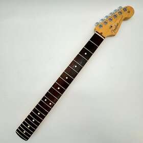 24011 Fender American Professional Stratocaster Rosewood Neck