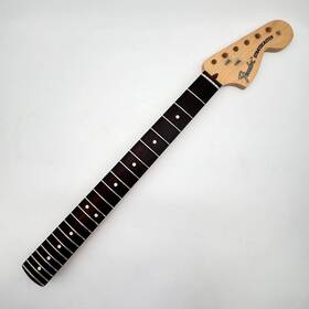 24103 Fender Usa Stratocaster Rosewood Neck Mint