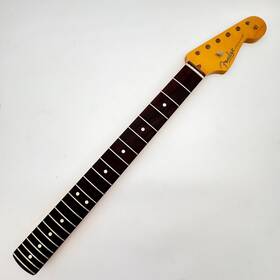 24107 Fender American Professional Ii Stratocaster Rosewood Neck Mint