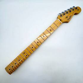 24108 Fender American Professional Stratocaster Maple Neck Mint