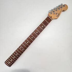 25019 Fender American Standard Stratocaster Rosewood Neck Vintage