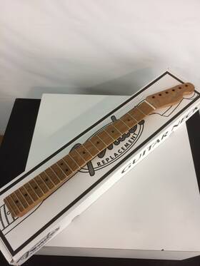 993942920 Fender Very Good American Professional Ii Telecaster Deep C Roasted Maple Neck