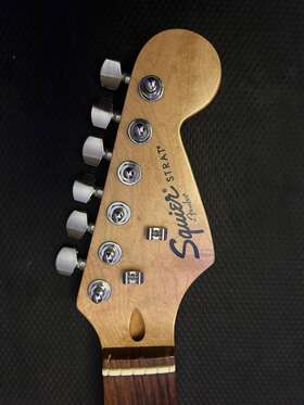 Cae-0040407733 Fender Squier Se Stratocaster Guitar Neck Rosewood Fretboard With Tuners