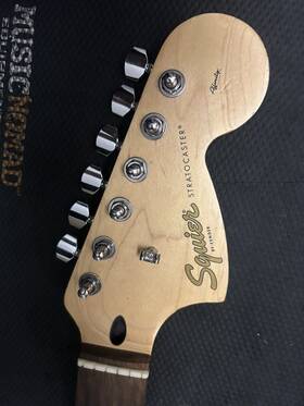 Cssk20020746 Fender 2020 Squier Affinity Stratocaster Guitar Neck Rosewood Fretboard With Tuners