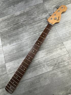 Cy00712015 Fender Squire Precision P-bass Affinity Series Neck Fret Board Tuners Keys Parts