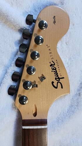 Cy01121258 Fender 2001 Squier 20th Anniversary Rosewood Neck With Tuners Nice
