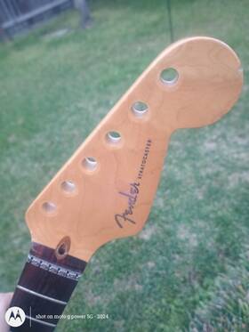 Fender Dn80839 1998 American Deluxe Lsr Rosewood Stratocaster Guitar Neck