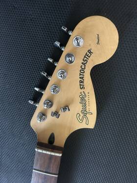 Ic00084957 Fender Squier Standard Stratocaster Guitar Neck Rosewood With Tuners/plate/bolts