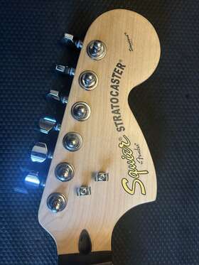 Ic030939188 Fender Squier Standard Stratocaster Guitar Neck Rosewood Fretboard With Tuners