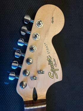 Ics12189852 Fender Squier Affinity Gold Logo Guitar Neck Without Riginal Plate/bolts/tuners