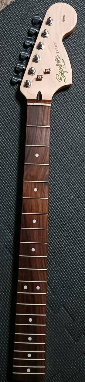 Ics14176474 Fender 2014 Squier Strat Rosewood Neck Nice Indo