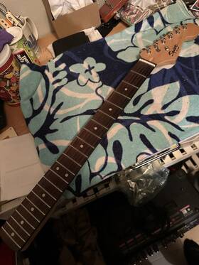 S1040704239 Fender Loaded Squier Bullet Stratocaster Strat Neck With Tuners And String Trees