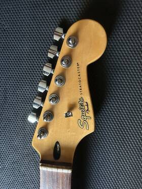 Sh0722933 Fender Squier Vintage Modified Rosewood Guitar Neck With Tuners/plate/orig Bolts