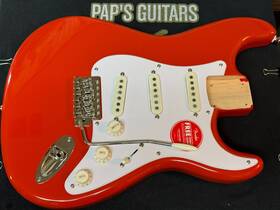 1006 Fender Squier New Classic Vibe 50s Stratocaster Loaded Body