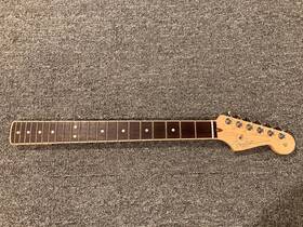 099-0214-921 Fender Usa American Channel-bound Stratocaster Neck And Tuners - Rosewood Fretboard