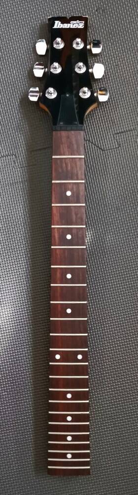 I040963989 Ibanez 2004 Gax70 22 Fret Neck Loaded With Enclosed Tuners Indonesia Factory