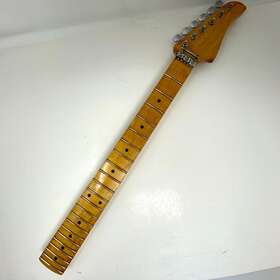 Bn2372 Musikraft Stratocaster Maple Neck With Locking Tuners