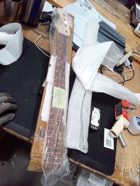 Yinfente Ba-12 Left Hand Bass Guitar Neck 22 Fret 34inch Maple Rosewood Fretboard Dot Inlay