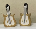 New Old Fashioned Solid Body Electric Guitar Mini Salt & Pepper Shakers. Fixed Price $12.00.