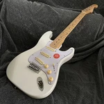 St White Electric Guitar S-s-s Pickup 22FRET Maple Fingerboard&neck. Fixed Price $229.91.