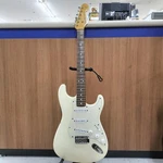 Fender Japan ST62 Used 1984 Alder Body Maple Neck Rosewood Fingerboard White. Fixed Price $539.00.