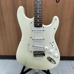 Fender Japan ST62 Used 1984 Alder Body Maple Neck Rosewood Fingerboard White. Fixed Price $536.99.