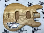 1978 Peavey Usa T-40 Electric Bass Guitar Body String Natural Ash. Fixed Price $200.00.