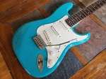 Hondo H-720 Ml Strat Sss Vintage W/case 80S Teal Blue. Fixed Price $360.00.