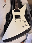 Epiphone Explorer '80S Emg Electric Guitar - Classic White, Headstock Broken Off. Fixed Price $439.12.